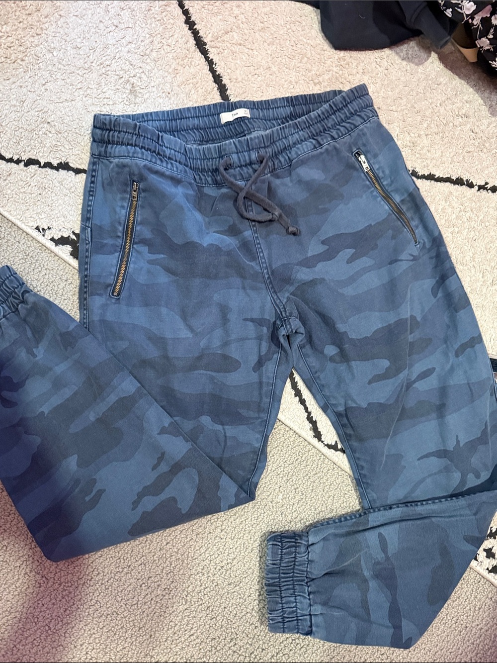 tna camo pant m